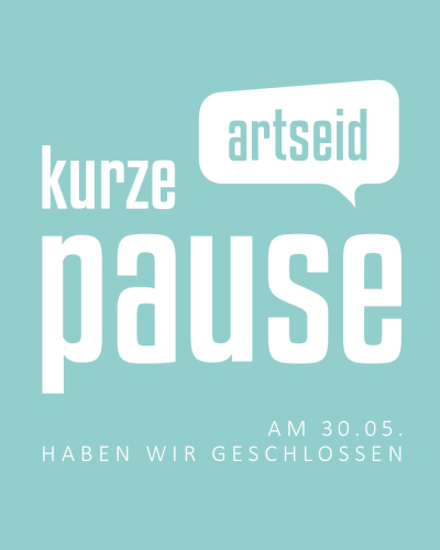 Akku laden, Sonne tanken, kreativ bleiben. Wir haben am Freitag, den 30. Mai, geschlossen und gönnen uns eine kleine Pause. Ab Montag sind wir wieder voll für Euch da. Schönes langes Wochenende Euch allen & einen tollen Vatertag! 🍻 artseid ... aus Liebe zur Werbung! ❤️ #brückentag #himmelfahrt #vatertag #werbeagentur #agenturleben #kreativagentur #agenturalltag #grafikdesign #gestaltung #grafik #corporatedesign #plakate #visitenkarten #flyer #speisekarte #druck #website #webseite #webentwicklung #werbetechnik #html #css #print #werbeartikel #lübeck #timmendorferstrand #travemünde - artseid · Grafik Webdesign Werbeagentur · Lübeck-Travemünde Schleswig-Holstein